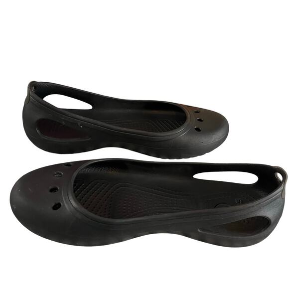 Crocs Women's Kadee Black Ballet Flats Size 10 - Picture 2 of 6